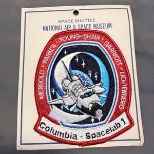 Vintage Smithsonian NASA STS-1 Columbia Young Crippen Embroidered Patch Carded